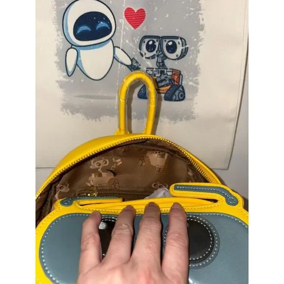 👉 Loungefly WALL-E Mini Backpack + Tote Bundle BRAND NEW - Picture 5 of 12